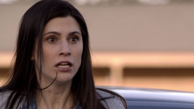 File:2x01 32 Lori.jpg