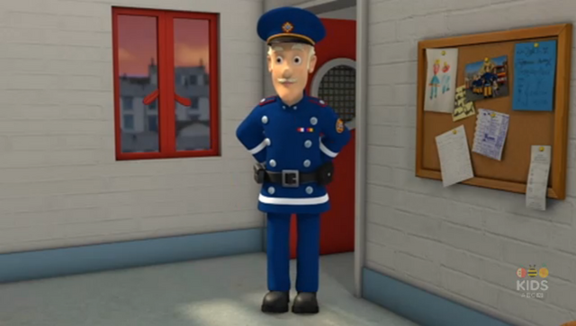 File:Chief Fire Officer Boyce arrives for surprise night shift training drills.png