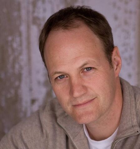 File:Blake Robbins.jpg
