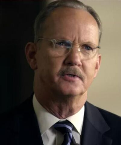 File:1x05 CIA Director Keller.jpg
