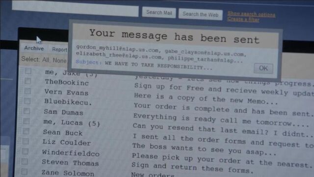 File:1x08 Lloyd's Email.jpg