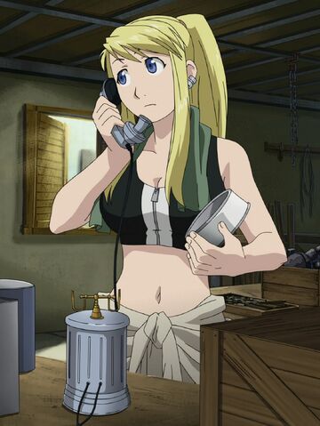 Fichier:WinryRockbellAnime.jpg