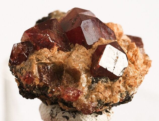 File:Jargoon-crystals.jpg
