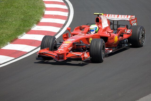Archivo:Felipe Massa 2008 Canada.jpg