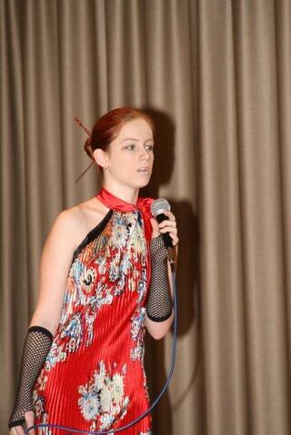 File:Singer.jpg