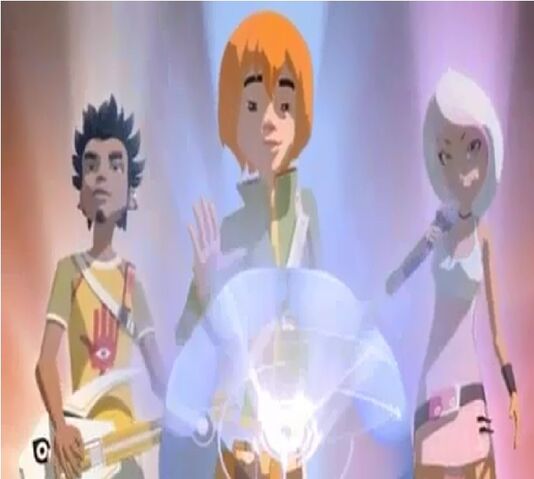 File:FreeFonix Singing.jpg