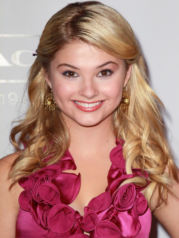 File:Stefanie Scott.png