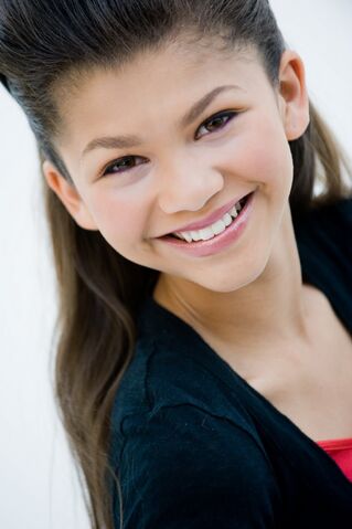File:Zendaya-3-zendaya-coleman-17128917-1065-1600.jpg