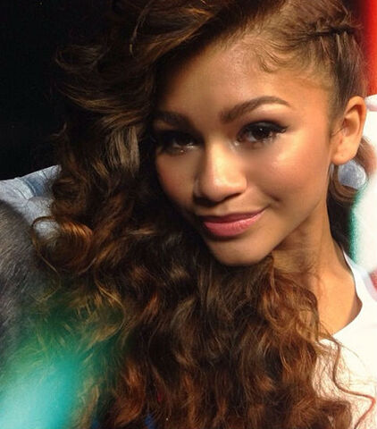 File:Zendaya-coleman-beauty-dior-lead.jpg