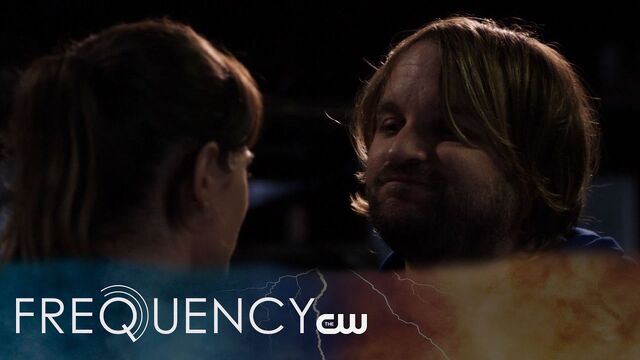 File:Frequency S1 E4.jpg