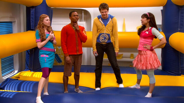 File:Bounce the House.jpg