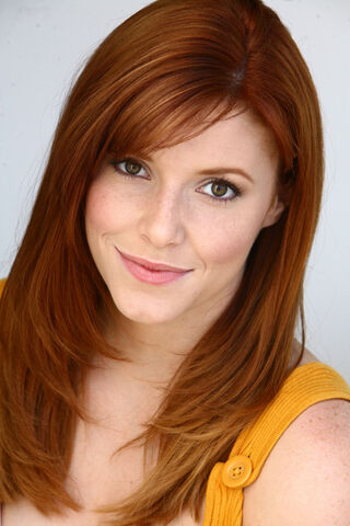 File:Tara Perry.jpg
