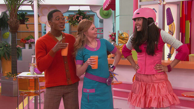 File:Smoothies to Go-Go.jpg