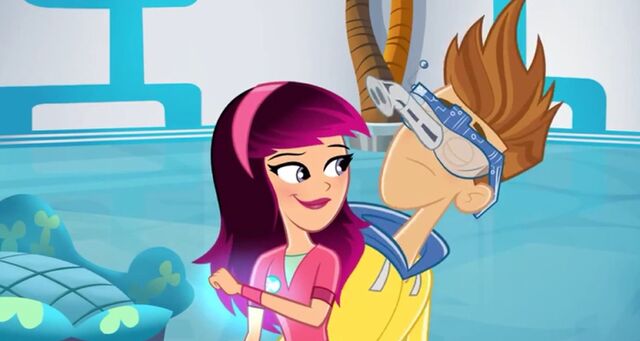 File:Twist sniffing Kiki's hair.jpeg