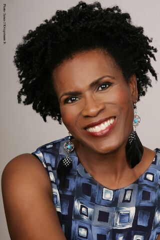 File:Janet Hubert.jpg