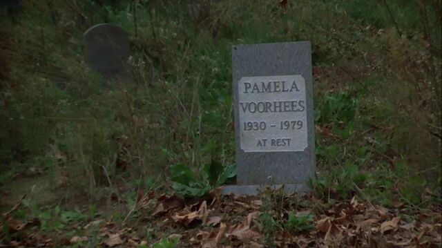 File:PamelaGrave.jpg