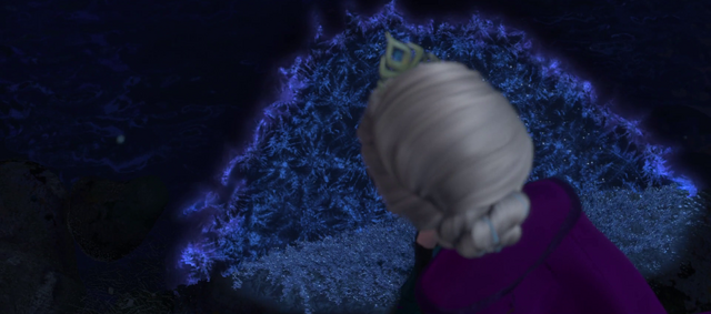 Archivo:Elsa255HD.png