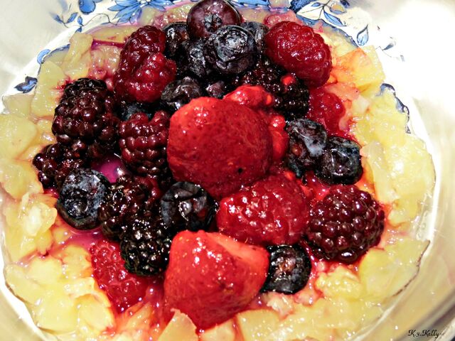 File:Fruit Salad.jpg