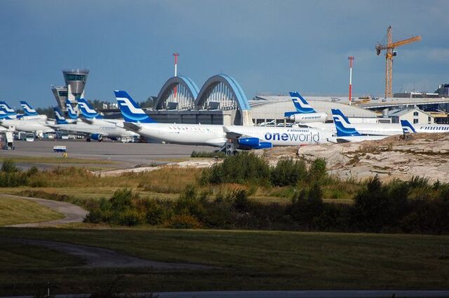 Tiedosto:Helsinki-Vantaan lentokenttä.jpg