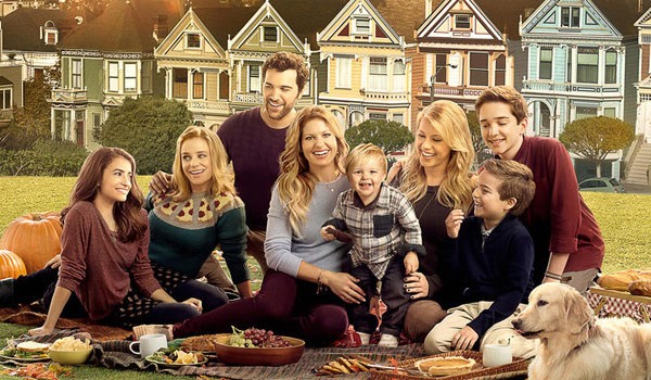 File:Characters Season 2.jpg