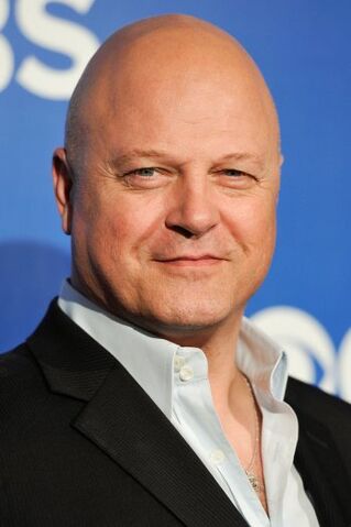 File:Michael Chiklis.jpg