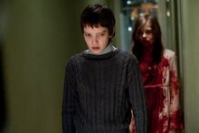 Let-me-in-owen-abby1-570x380