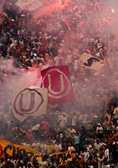 170px-Trinchera Norte en la final 2009 2