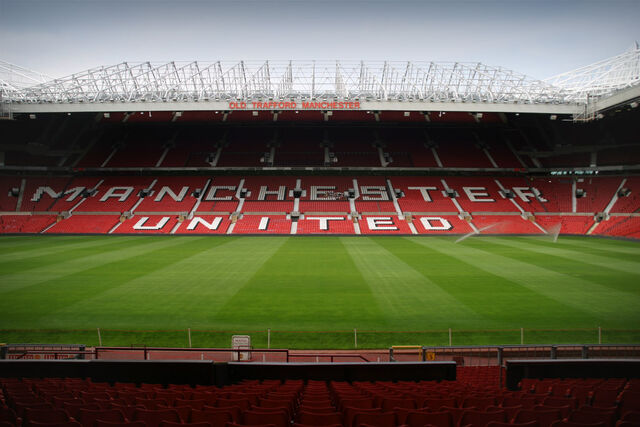 Archivo:Old Trafford inside 20060726 1.jpg