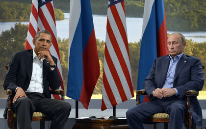 O-OBAMA-PUTIN-facebook