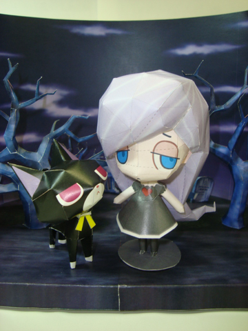 File:GabriellesGhostlyGroove Papercraft LolaGabrielle1.png