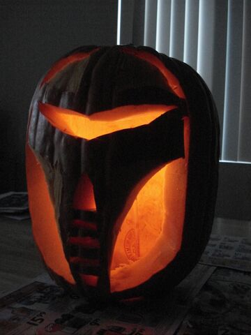 Fichier:Cylon+centurion+jack+27+lantern-6267.jpg