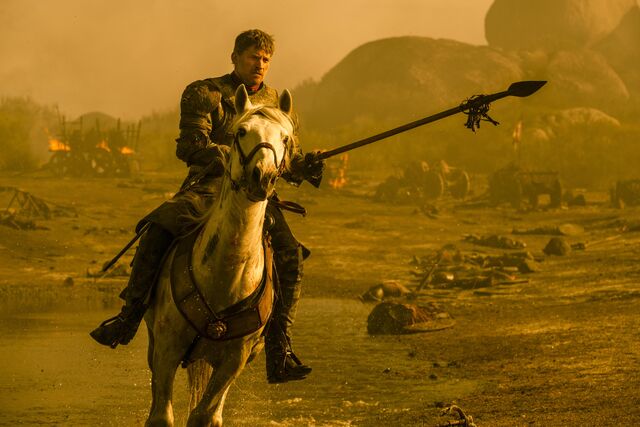 Fichier:The Spoils of War 7x04 (25).jpg