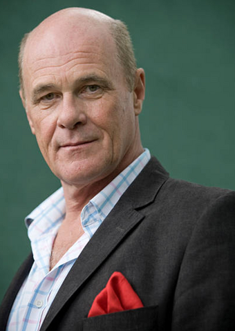 Fichier:David Rintoul.png