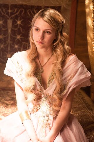 Fichier:Myrcella Baratheon.jpg
