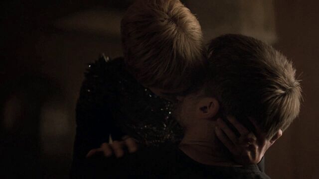 File:Jaime Cersei Kiss S7.jpg