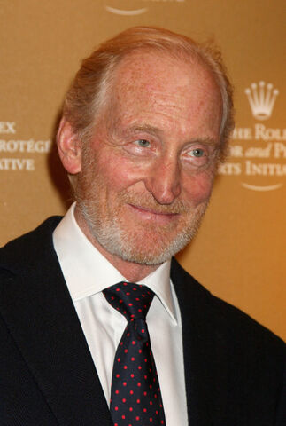 Файл:Charles-dance-323103l.jpg