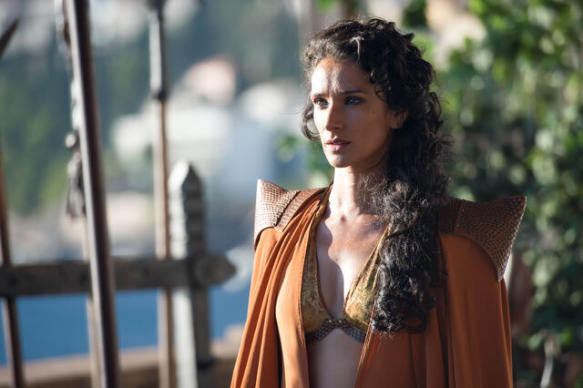 File:Ellaria-Sand-house-martell-37136448-4928-3280.jpg