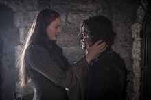 Санса Старк и Теон Грейджой 5x08.jpg