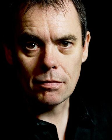 File:Kevin Eldon.jpg