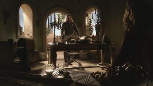Towerofthehand3.jpg