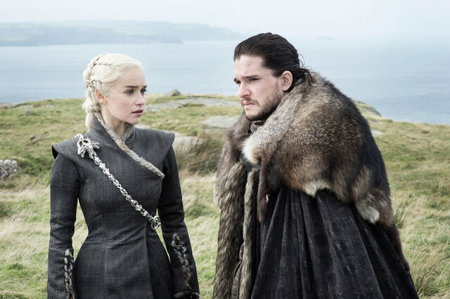 File:Jon and Dany Eastwatch.jpg
