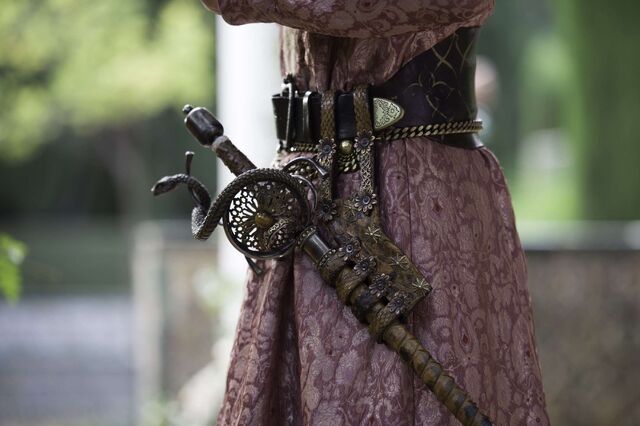 File:506 Trystane swordbelt closeup.jpg