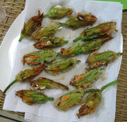 Stuffed Fried Courgette Flowers