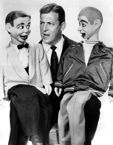 File:Paul Winchell.jpg