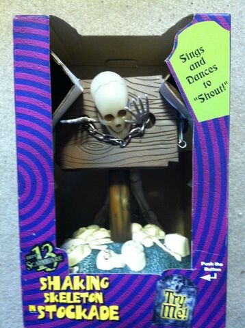 File:Animated shaking stockade skeleton.jpg