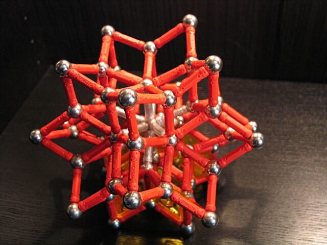 File:Stellated rhombic triacontahedron.jpg
