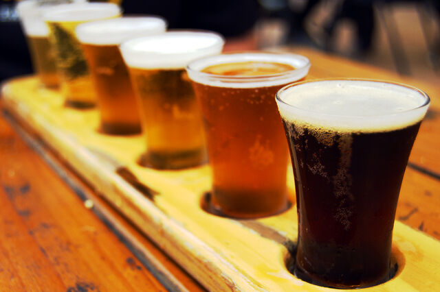 File:Beer-flight.jpg-.jpg