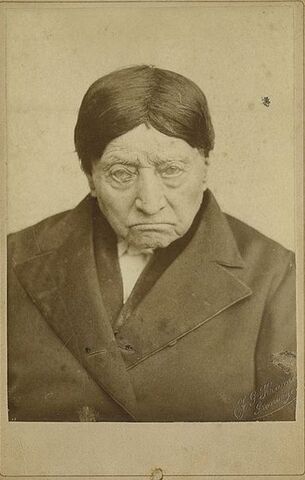 File:Geert Adriaans Boomgaard 100.jpg