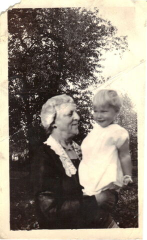 File:Miriam Banister.jpg