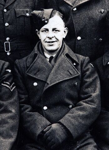 File:Ralph Tarrant young.jpg